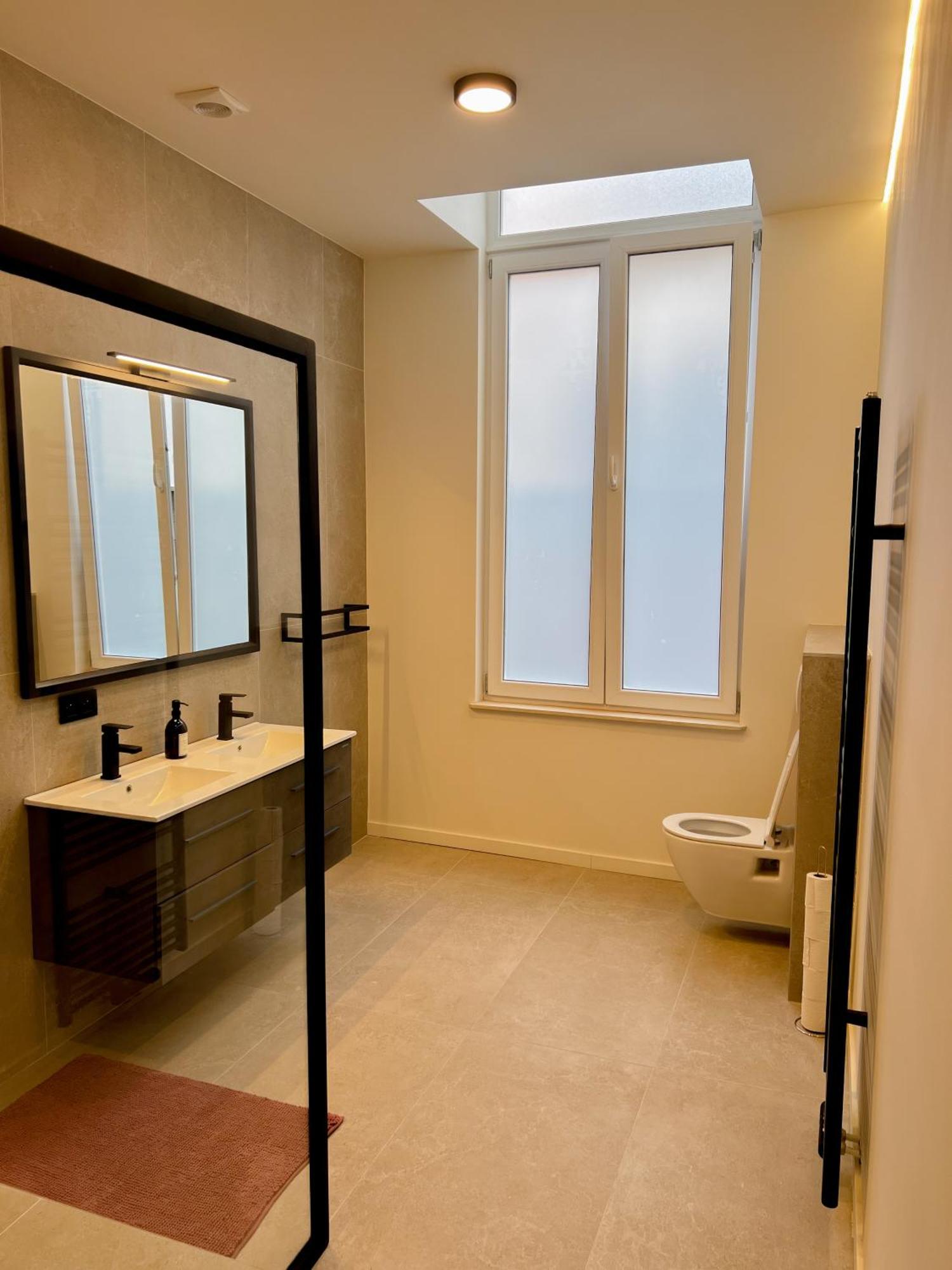 Mayfair Suites Anversa Esterno foto