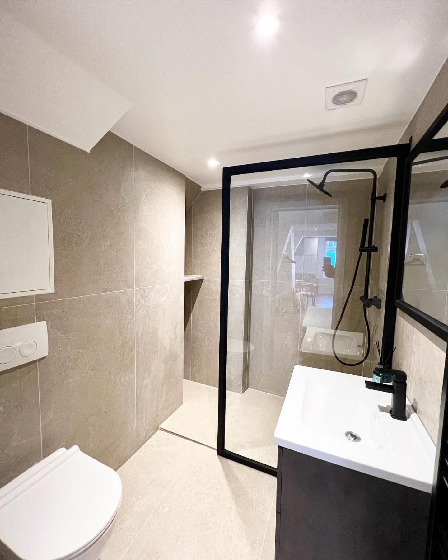 Mayfair Suites Anversa Esterno foto