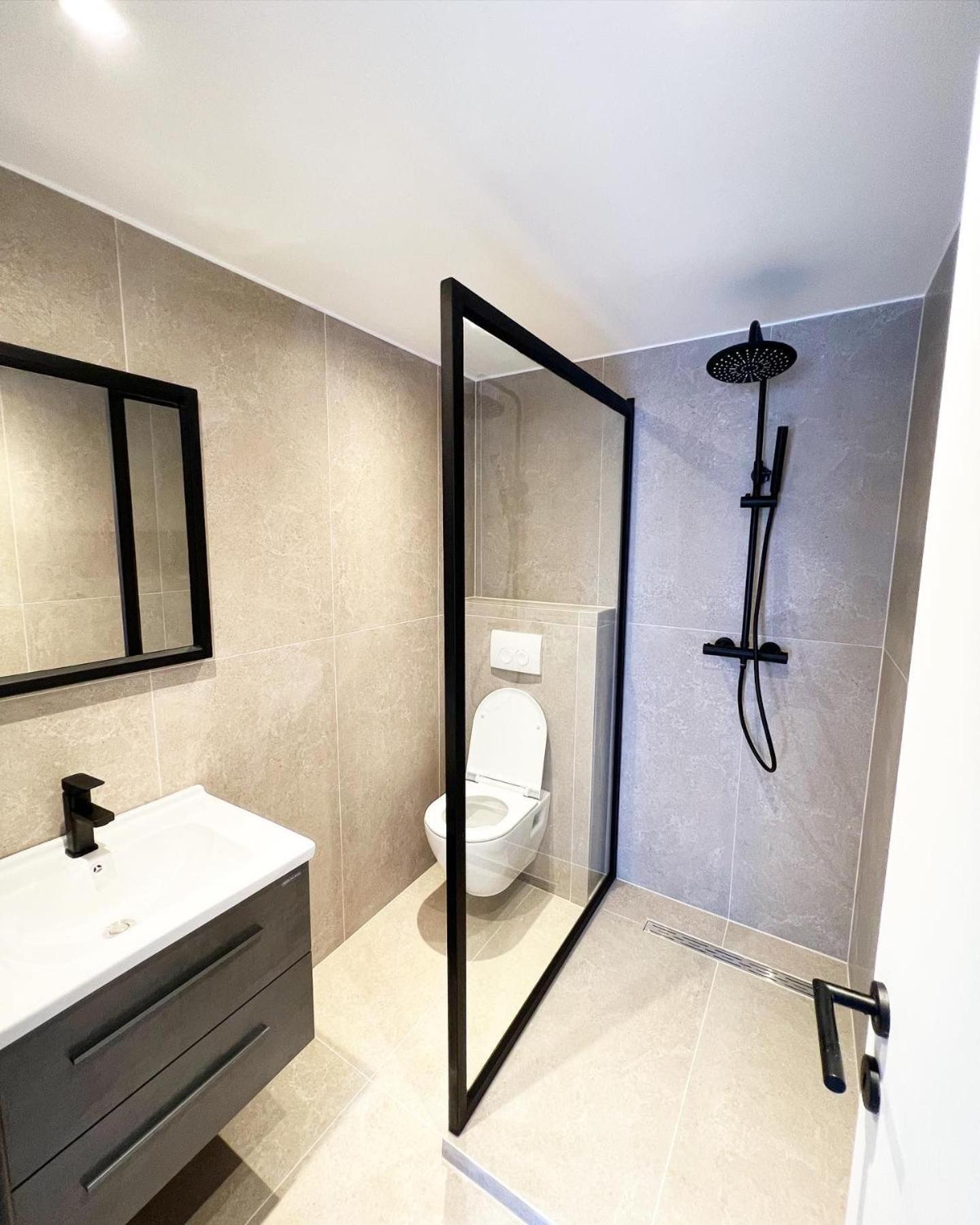 Mayfair Suites Anversa Esterno foto